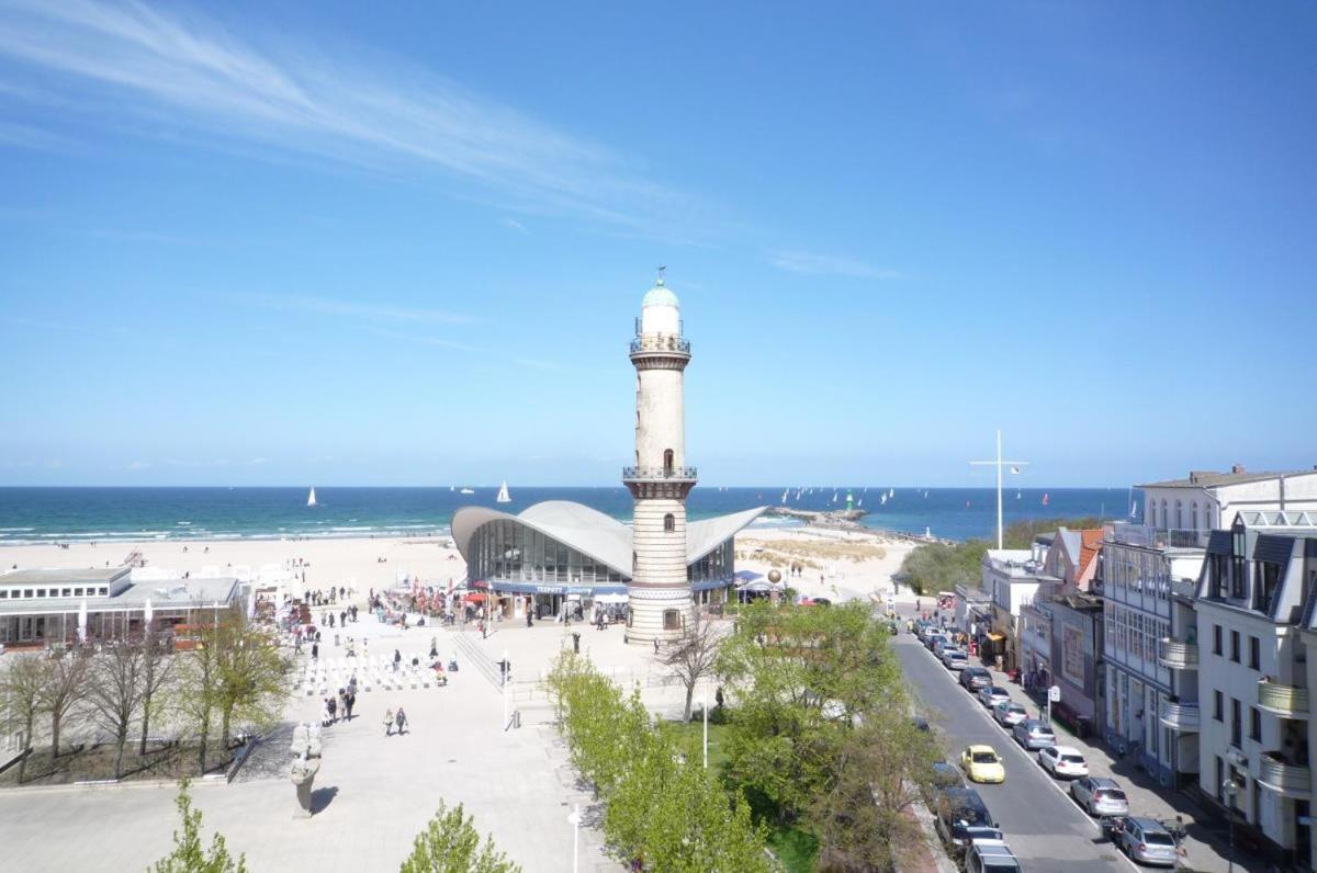 Berringer, Seestern, Direkt An Der Promenade Rostock Esterno foto